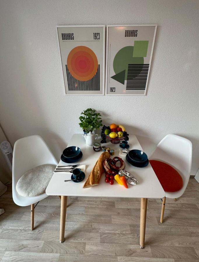 Stilvolles Und Modernes Appartement Mit Sonnigem Balkon In Flughafen- Und Messenaehe 31 Leinfelden-Echterdingen Eksteriør bilde
