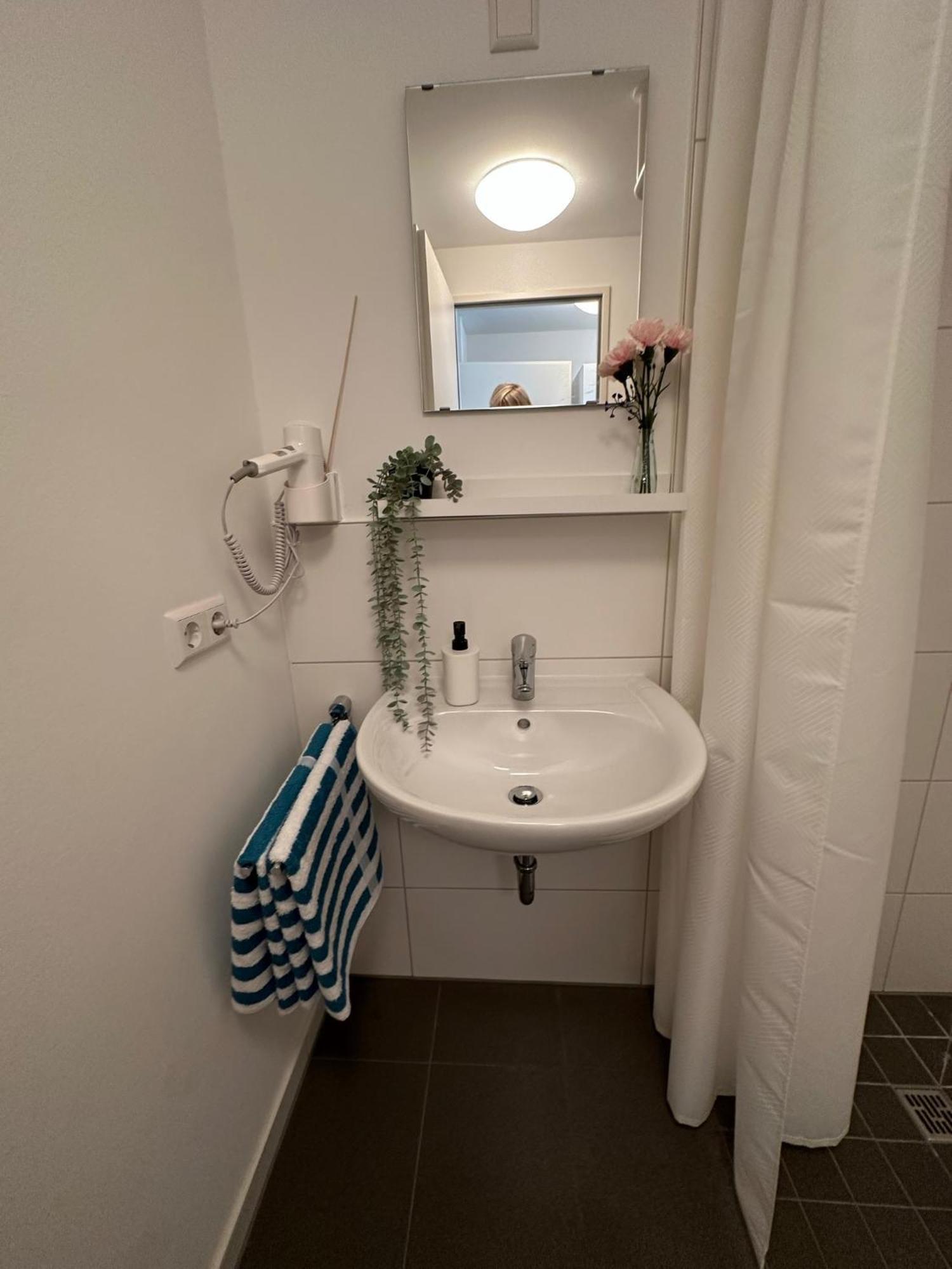 Stilvolles Und Modernes Appartement Mit Sonnigem Balkon In Flughafen- Und Messenaehe 31 Leinfelden-Echterdingen Eksteriør bilde