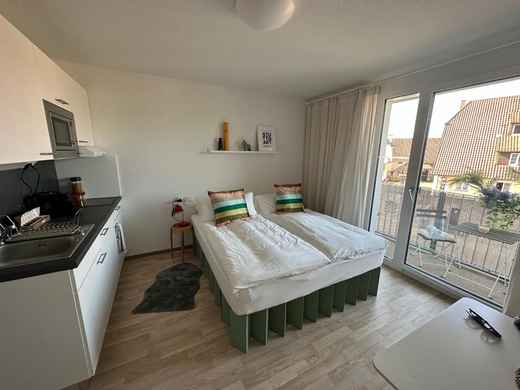 Stilvolles Und Modernes Appartement Mit Sonnigem Balkon In Flughafen- Und Messenaehe 31 Leinfelden-Echterdingen Eksteriør bilde